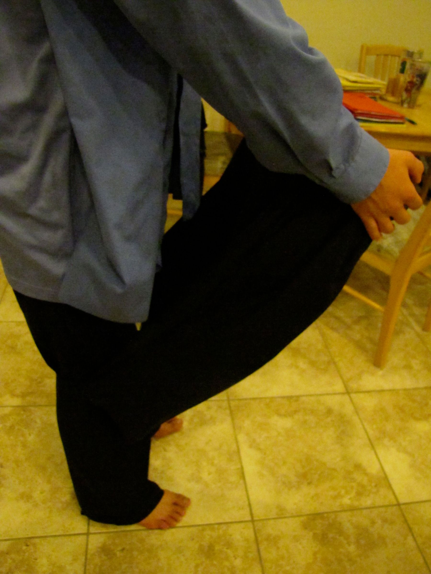 Man Cut in Half Costume 8 Steps (with Pictures) Instructables