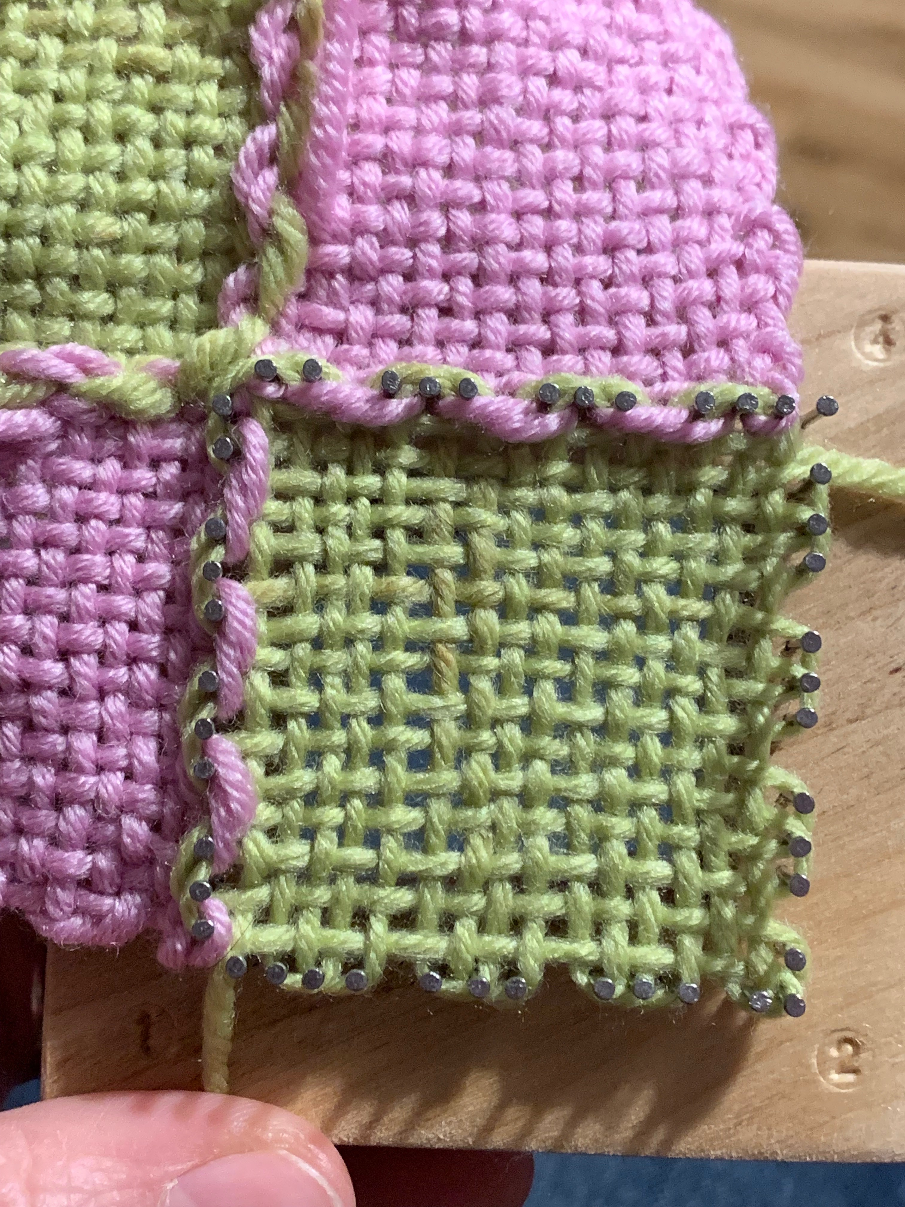 Invisible Join for Pin Loom Squares As You Weave 8 Steps (with Pictures) Instructables