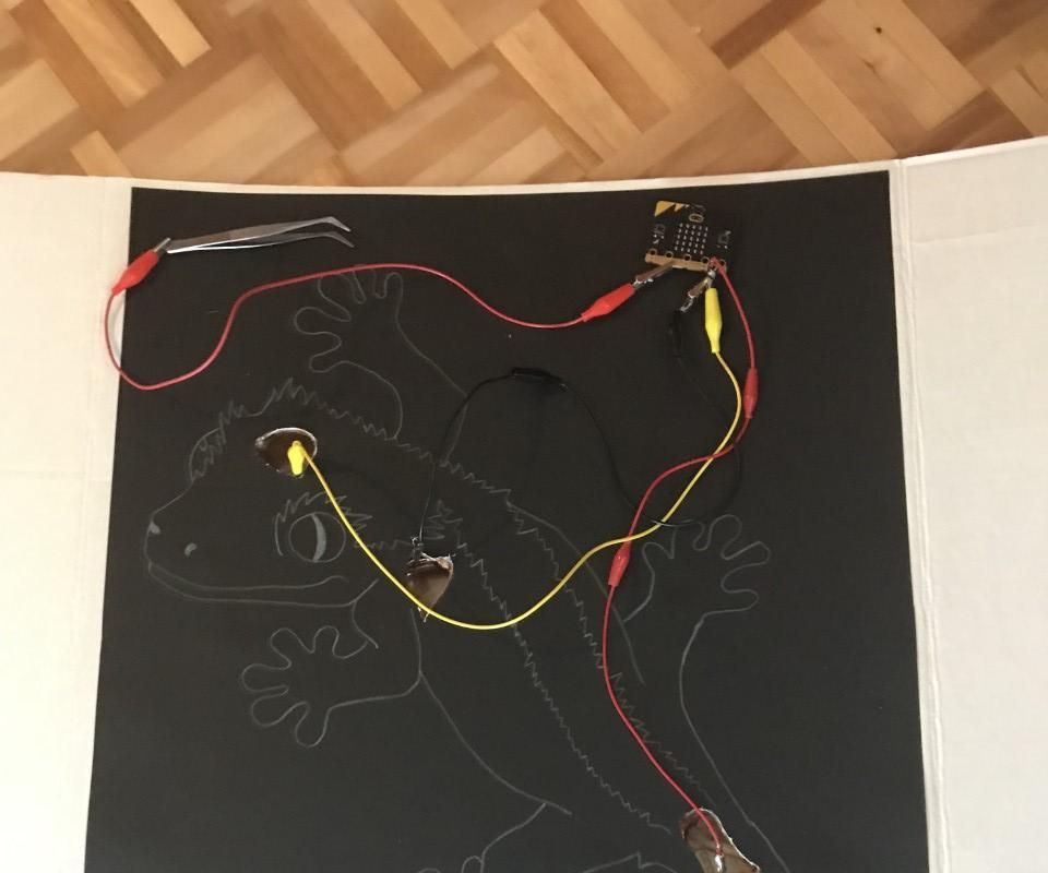 Microbit Operation Game