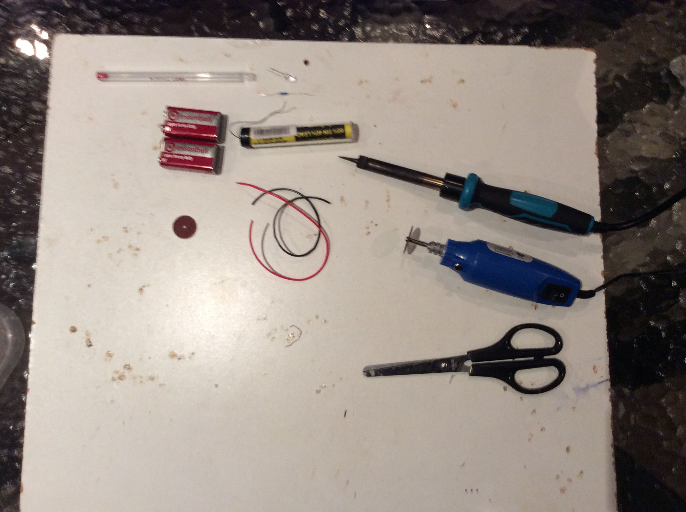 HOW TO MAKE a DIY GLOW STICK! 5 Steps (with Pictures) Instructables