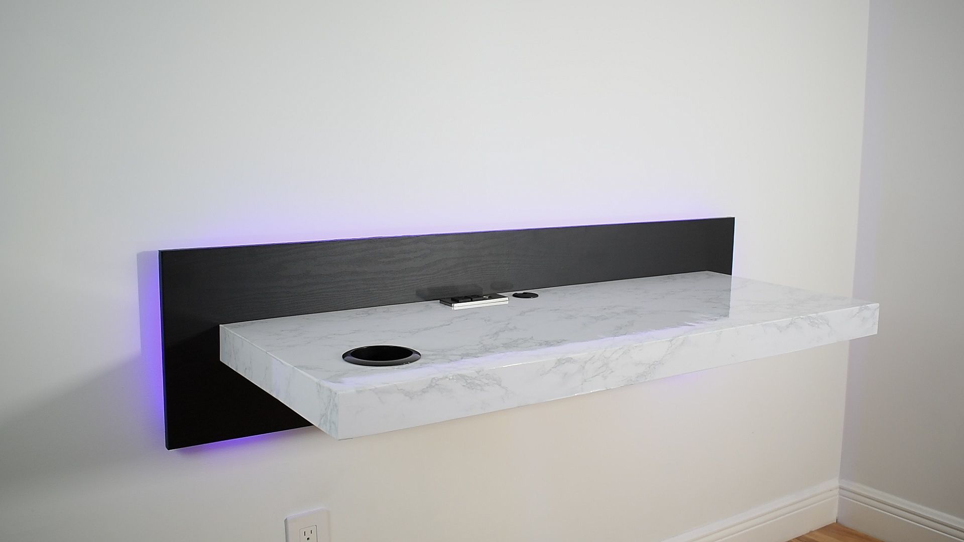 Wall Mounted Dream Desk 12 Steps (with Pictures) Instructables