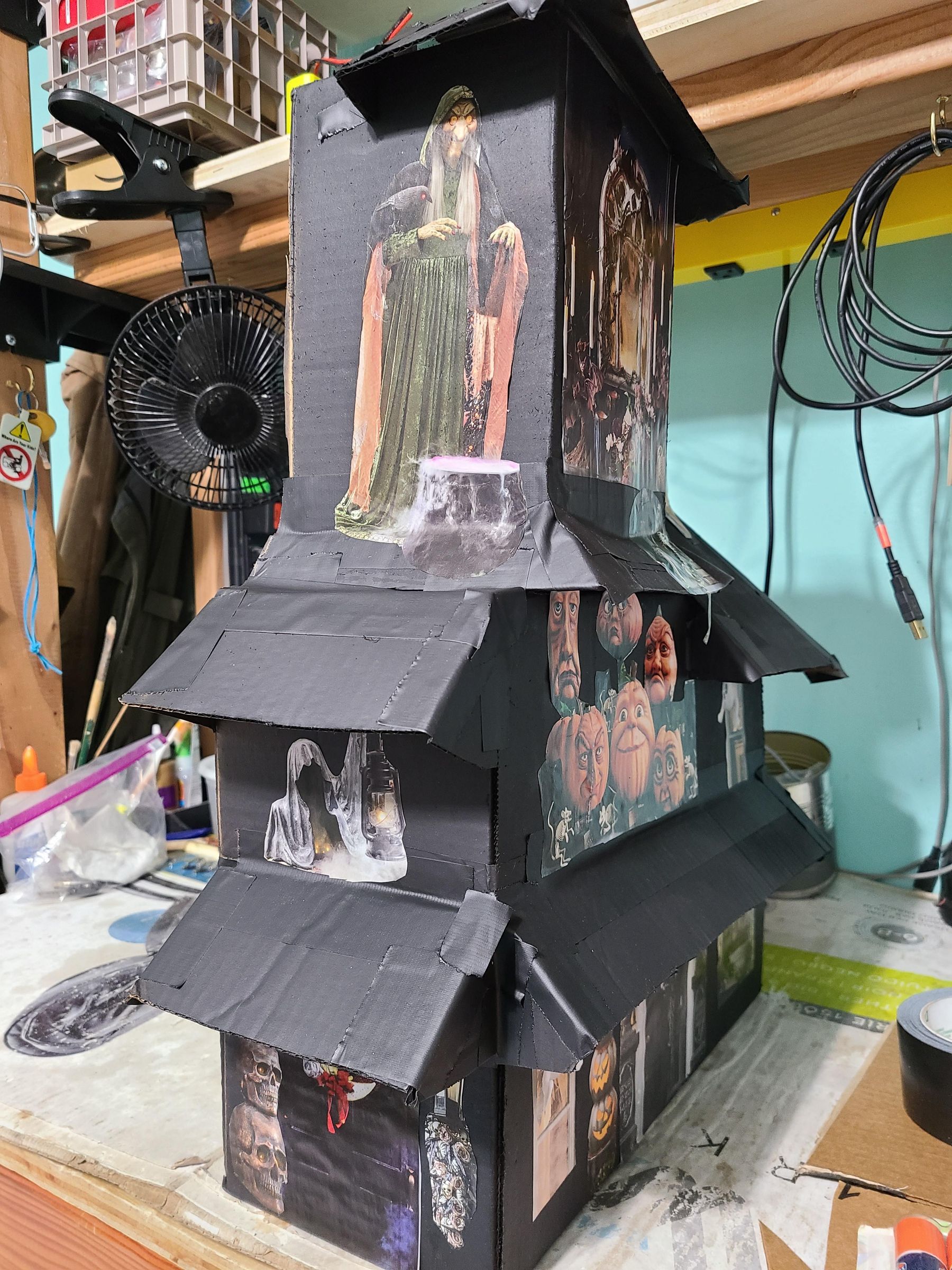 Attiny85 AVR PWM Haunted House Model LED Lights 6 Steps Instructables