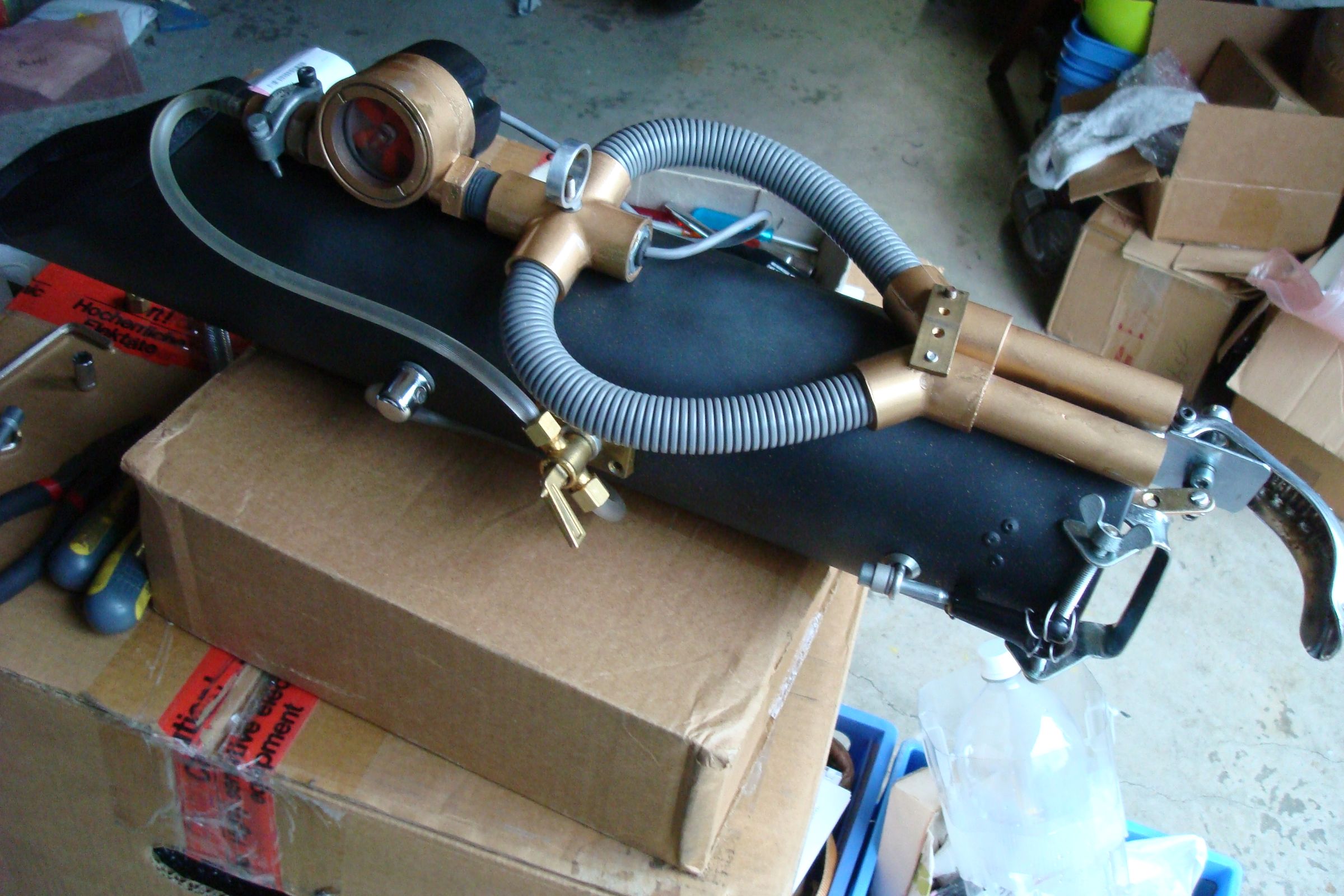 Steampowered mechnical arm (with flamethrower!)