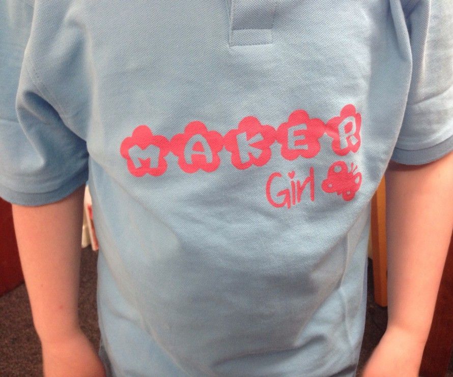 Simple Silhouette T-Shirt Stenciling