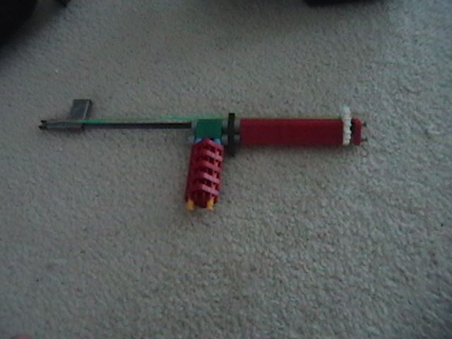 Smaller KILLERK Knex Gun