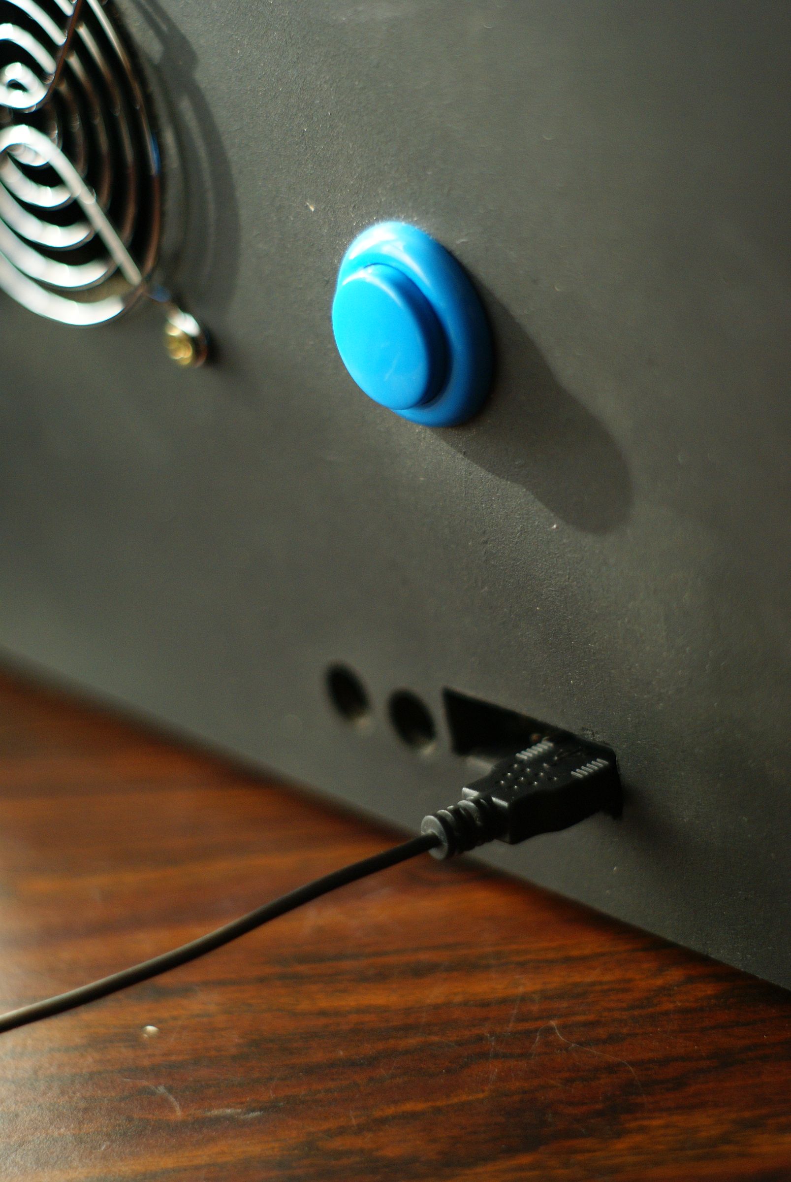 Diy Bartop Arcade Machine Instructables