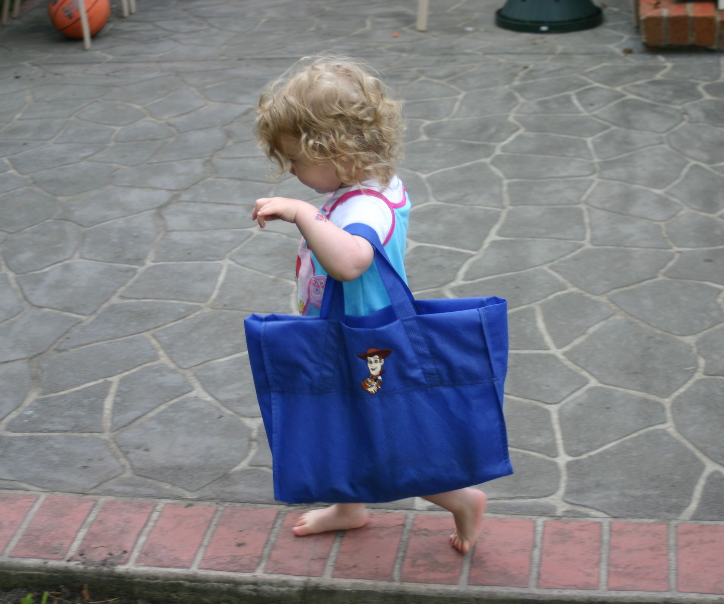 Re-purpose a Shopping Bag to a Child's Bag