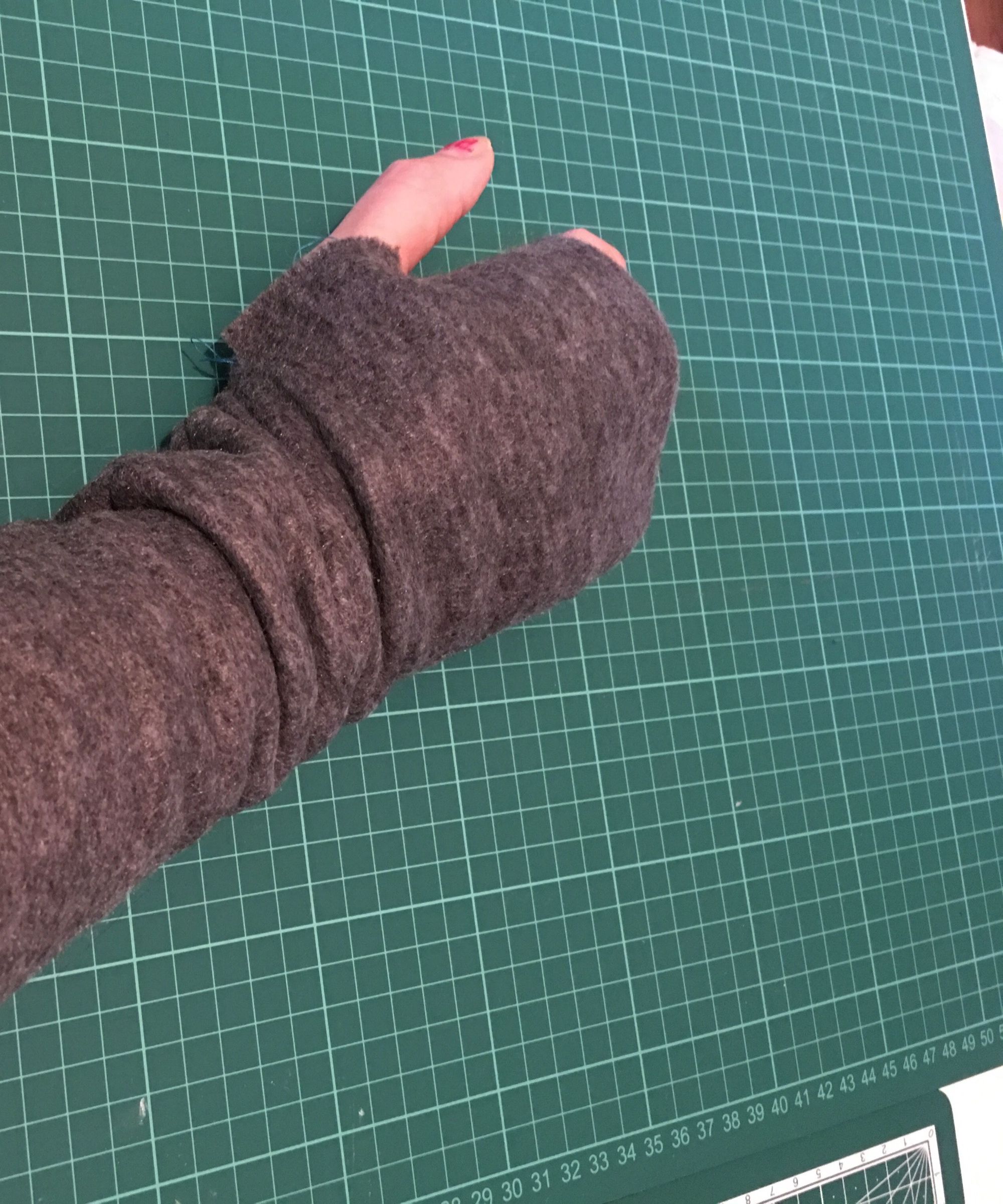 Fingerless Gloves