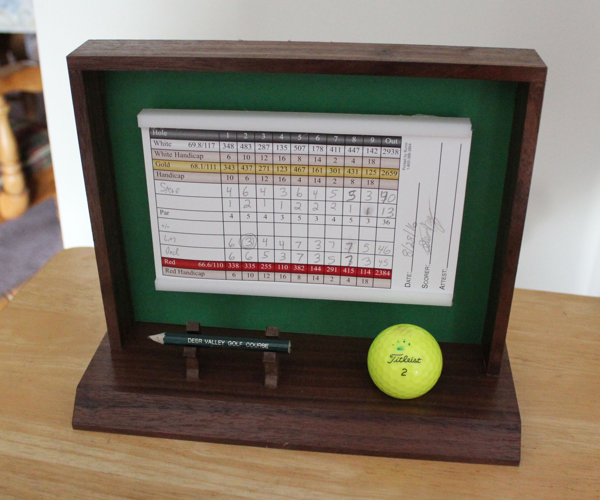 Golf Scorecard Display Case, Easy Joinery!