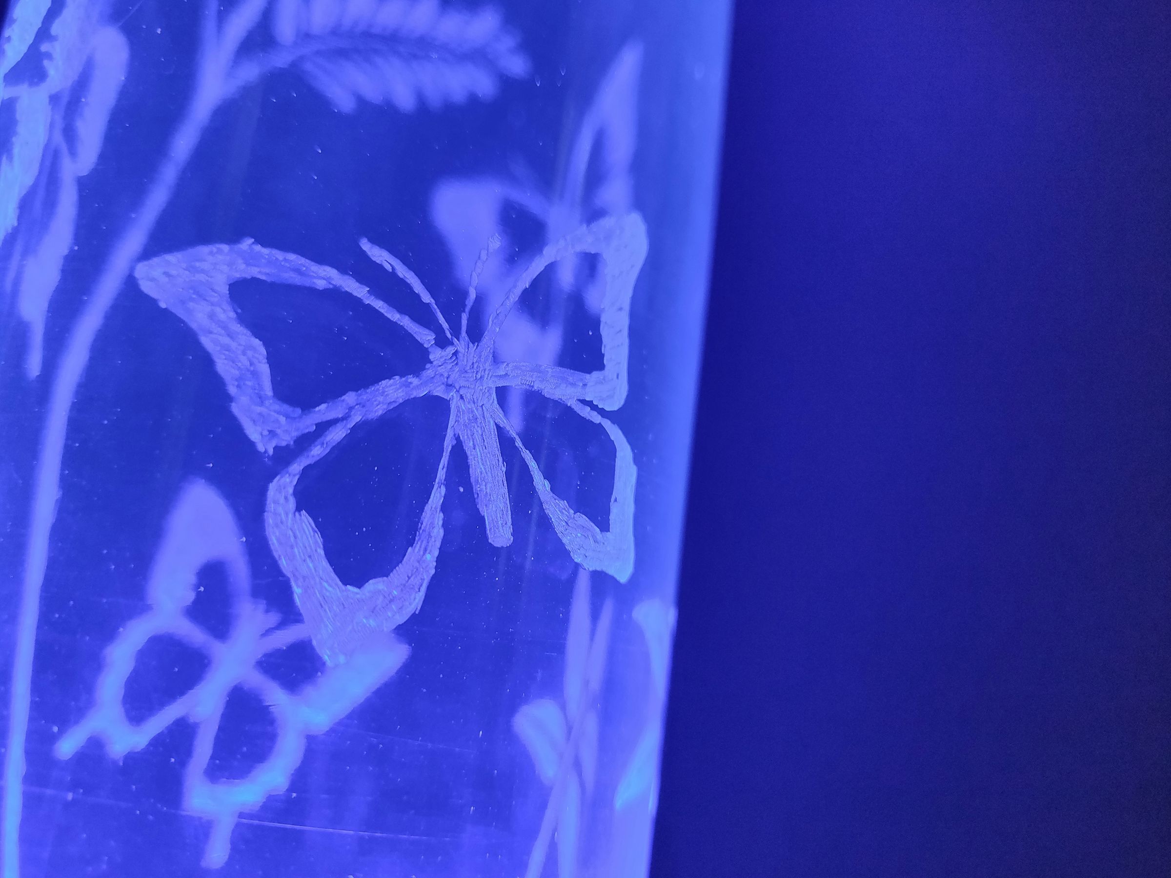 DIY ACRYLIC INDIGO BUTTERFLY LAMP. 13 Steps (with Pictures