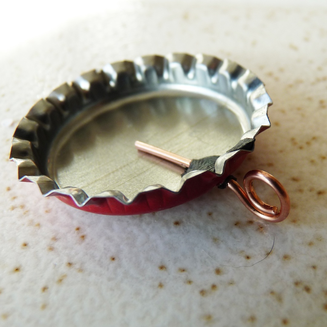 Sparkly Resin Bottle Cap Pendants 9 Steps (with Pictures) Instructables