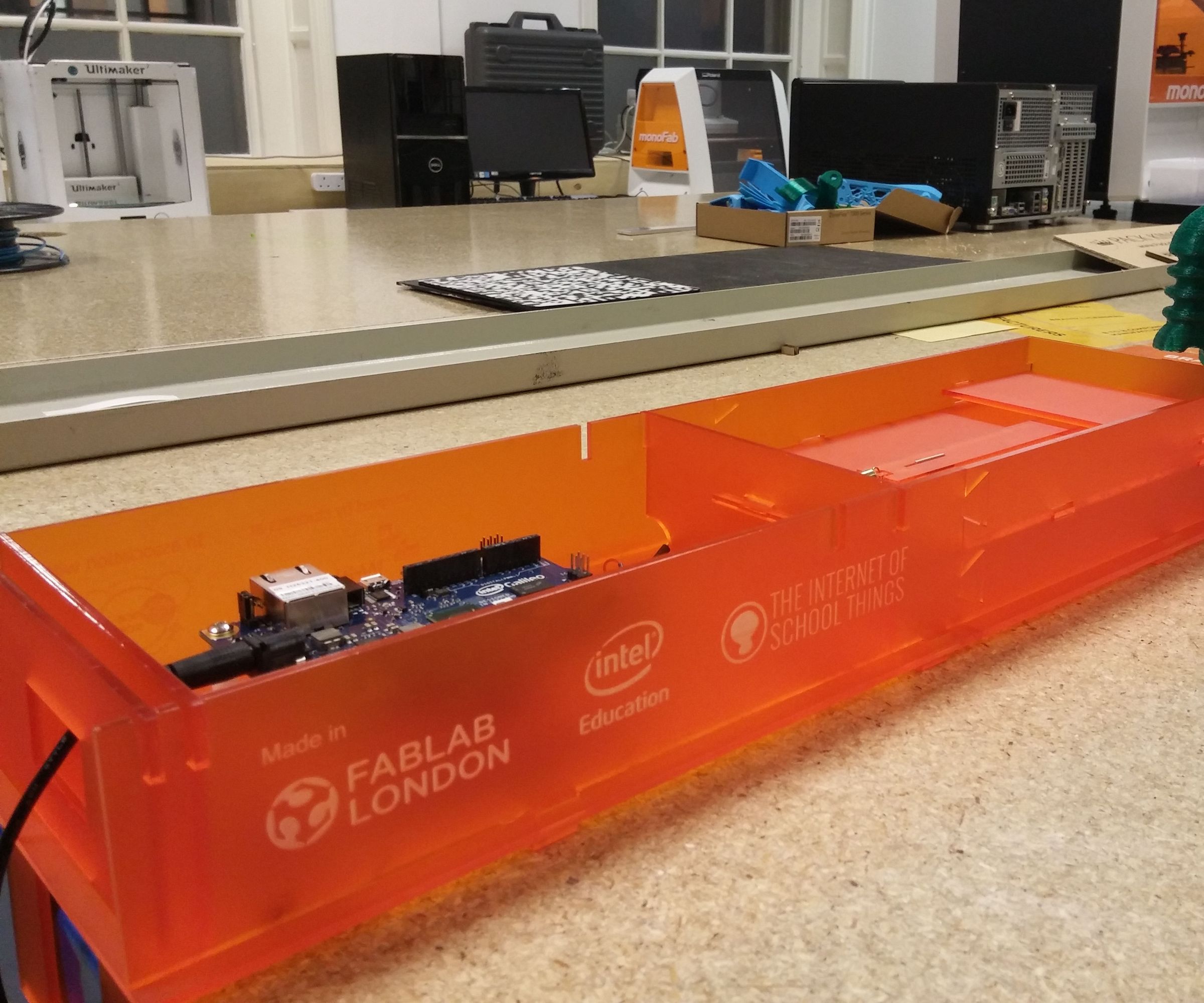 RoboTug: Robot Strength-o-meter