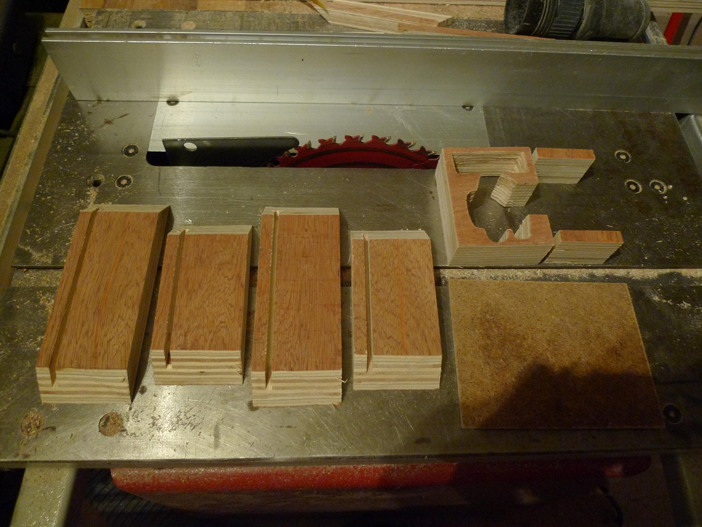 Real Life Among Us Game Set : 5 Steps (with Pictures) - Instructables