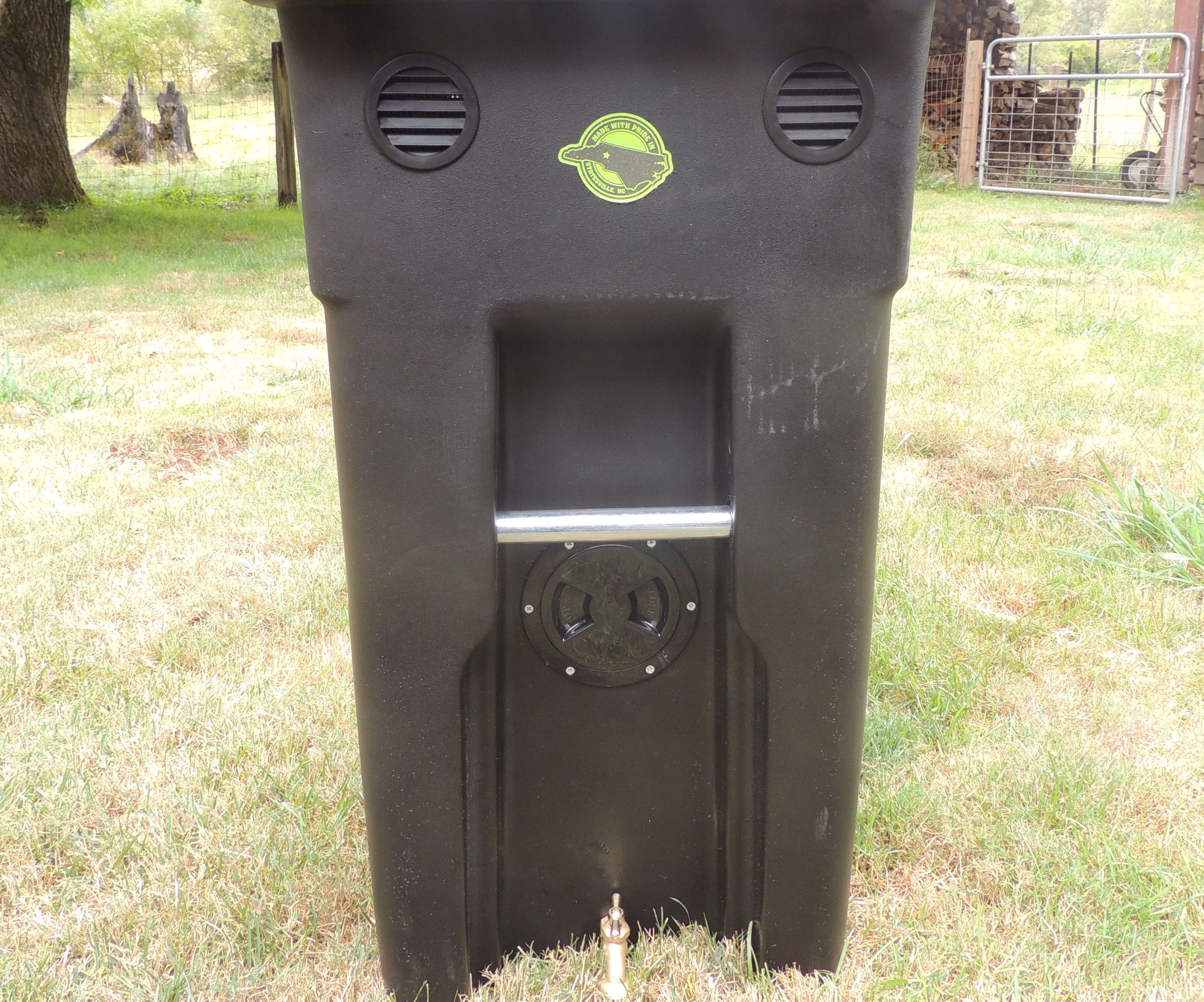 Worm Tea and Castings Vermicompost Bin