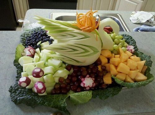 How to Carve Fruit for a Centerpiece