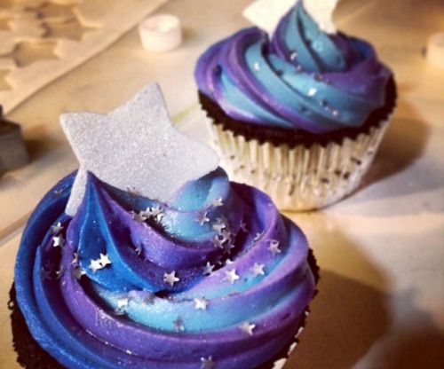 Galaxy Themed Cupcakes