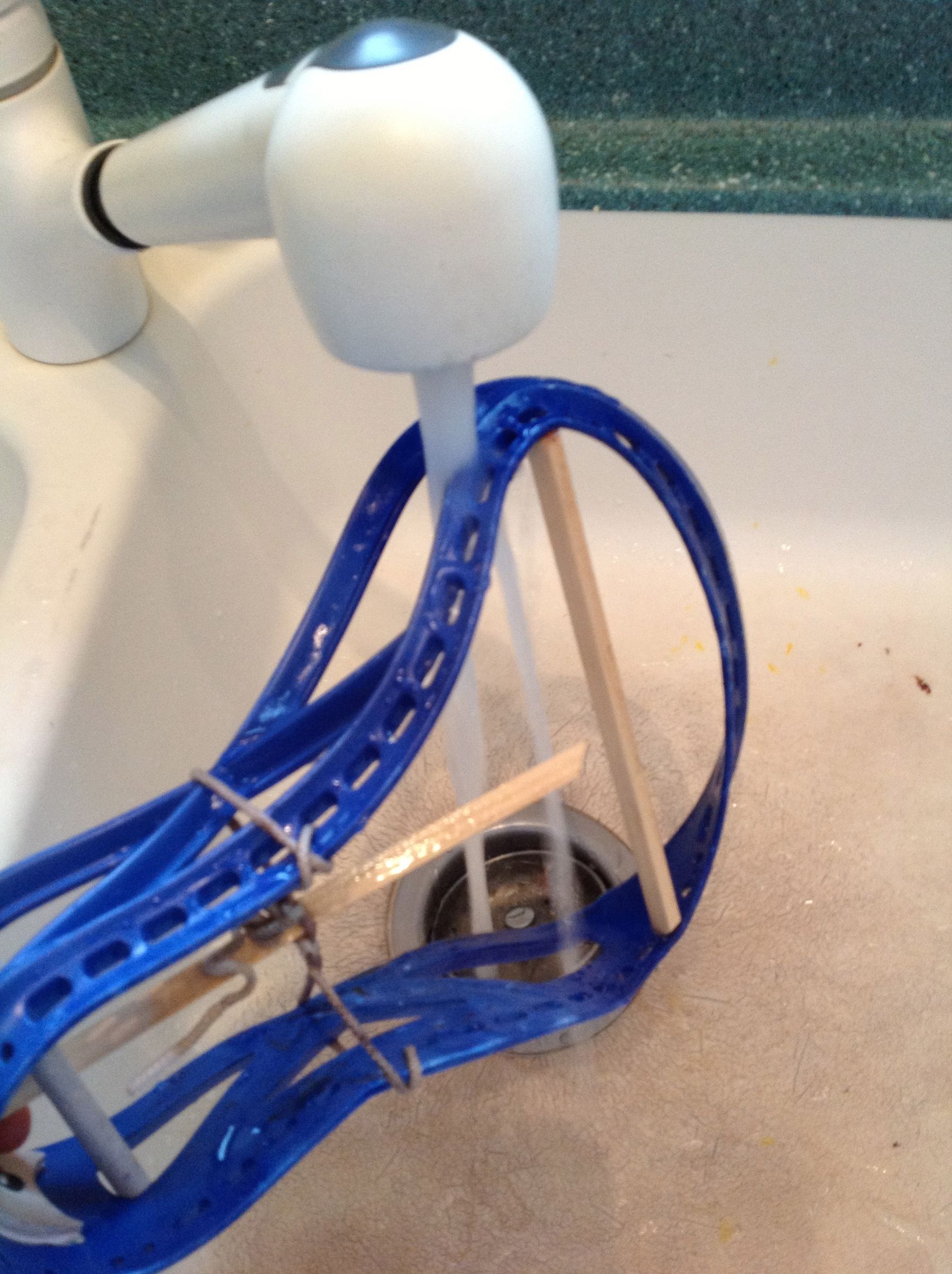 How to Pinch a Lacrosse Head 6 Steps Instructables
