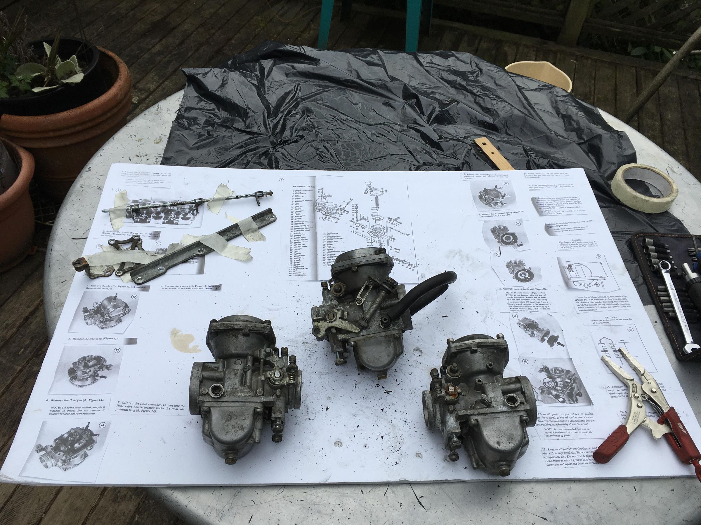 How to Rebuild and Clean 1980 Yamaha XS850 Motorcycle Carburetors