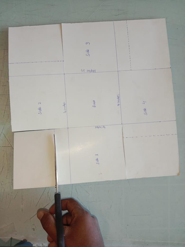 How to Create a Watch Gift Box Using an Old Cardboard Sheet? 11 Steps