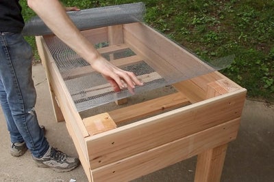 Add Wire to the Bottom to Hold the Dirt