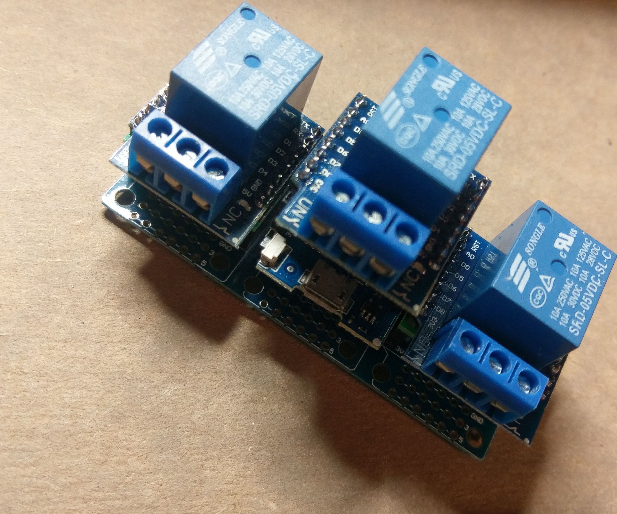 WEMOS D1 - 3 Relay Trigger Board