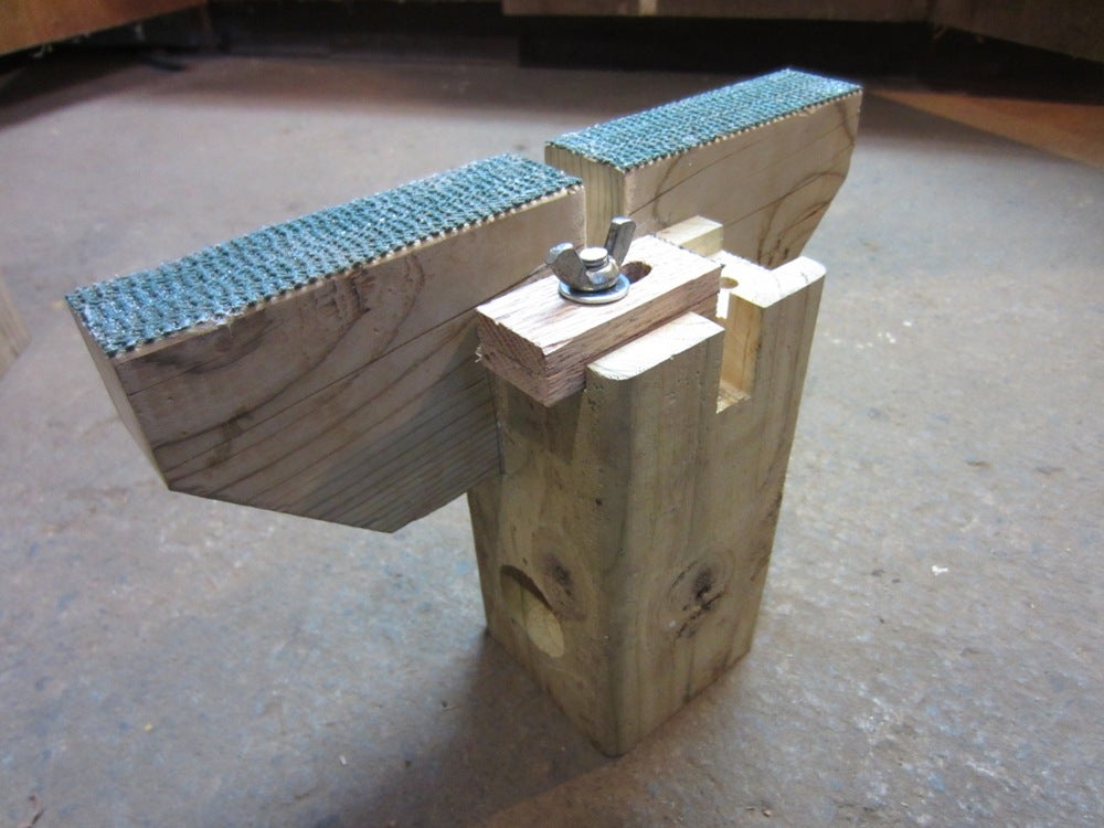 Portable Snowboard Tuning Stand/Vise 7 Steps (with Pictures