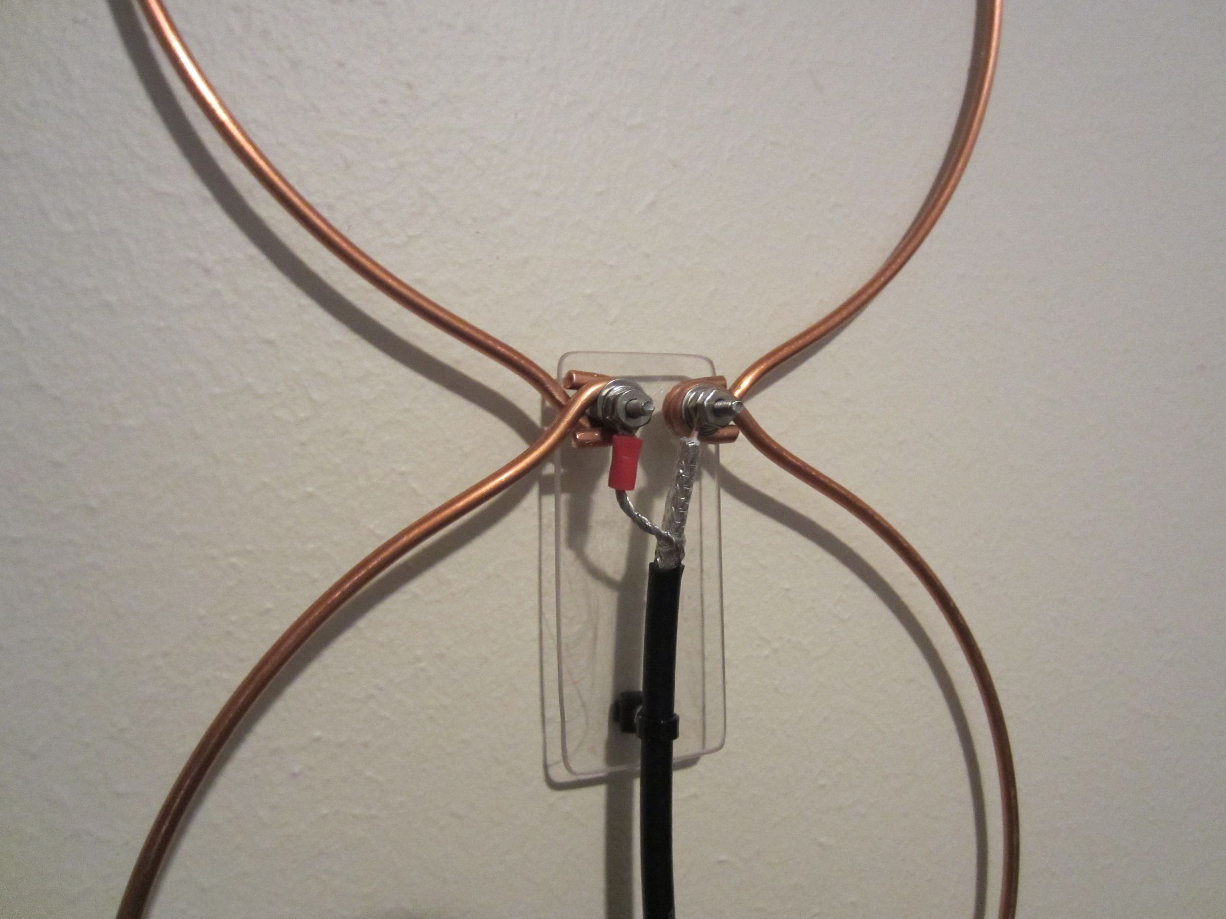 Build the Pennyloop UHF Antenna 3 Steps (with Pictures) Instructables