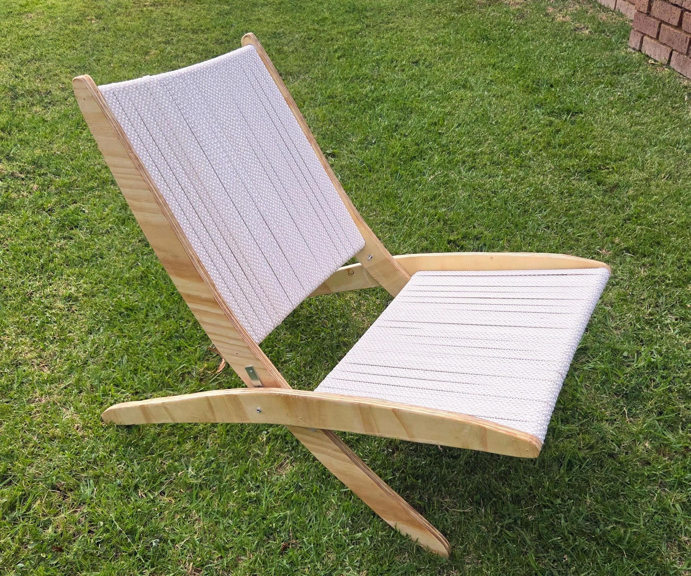 DIY Scandinavian Folding Woven Cord Chair