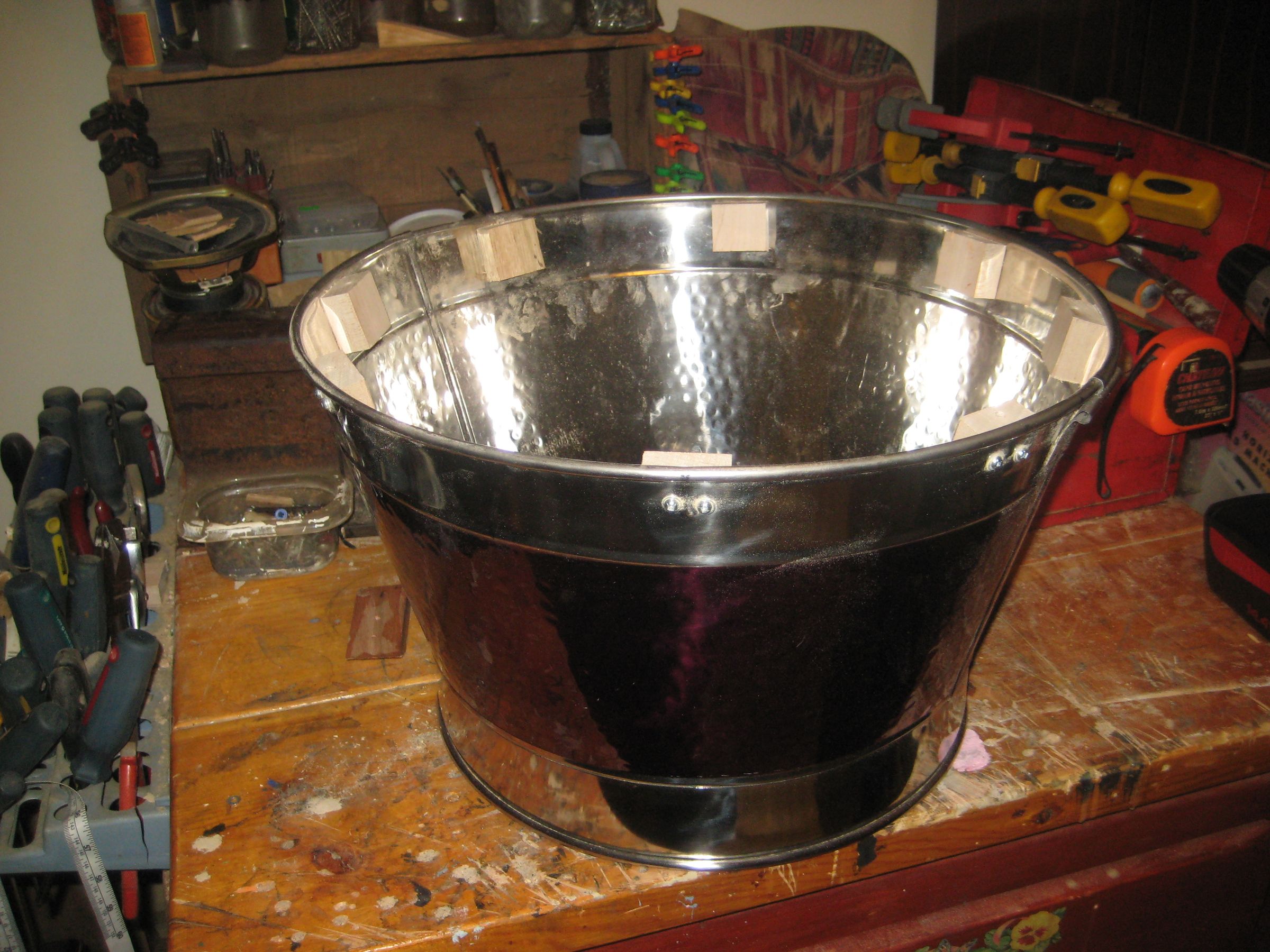 Upright Wash Tub Bass 10 Steps Instructables