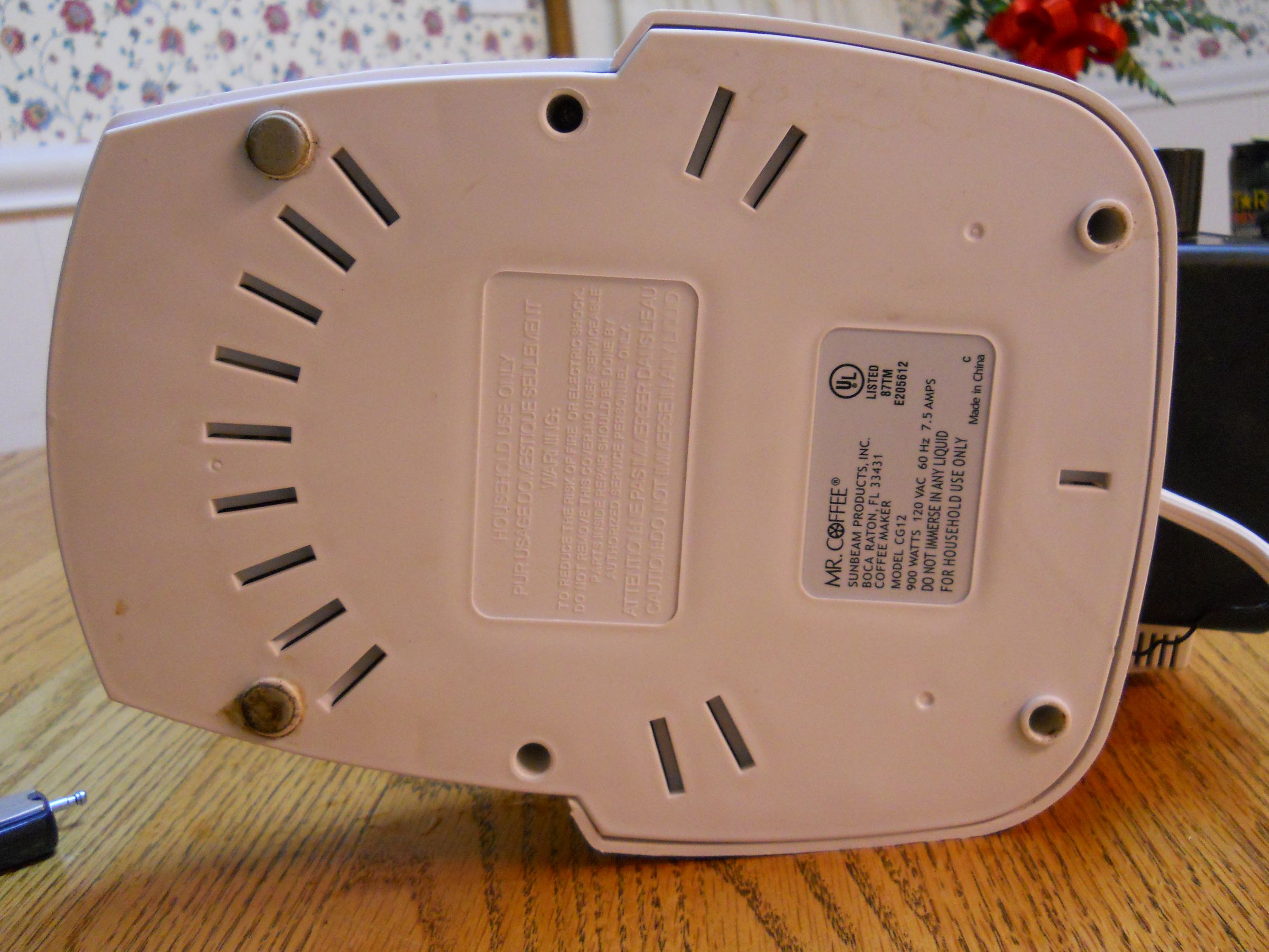 The "Feel Like a Queen Coffee Machine" 13 Steps (with Pictures