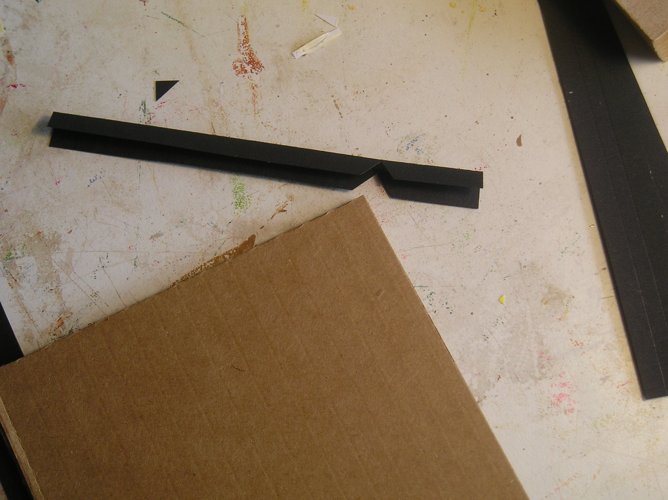 How to Recycle Jewel or CD Cases Into Picture Mounts 7 Steps