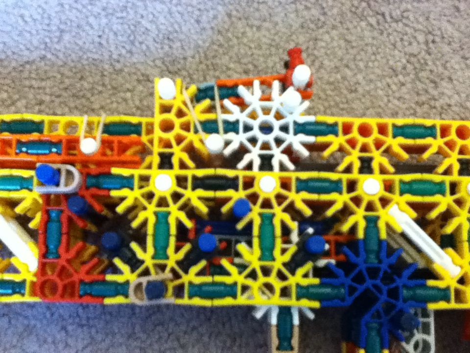 Knex PP-19 Bizon - Instructables