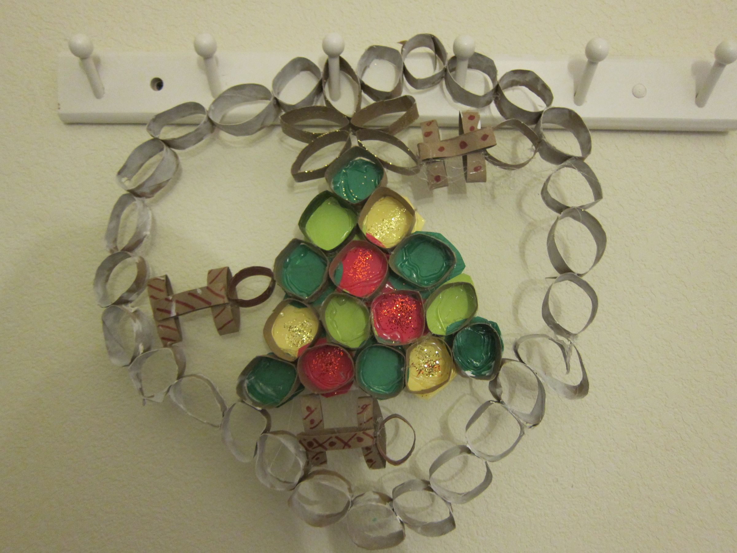 Toilet Paper Roll Christmas Wreath