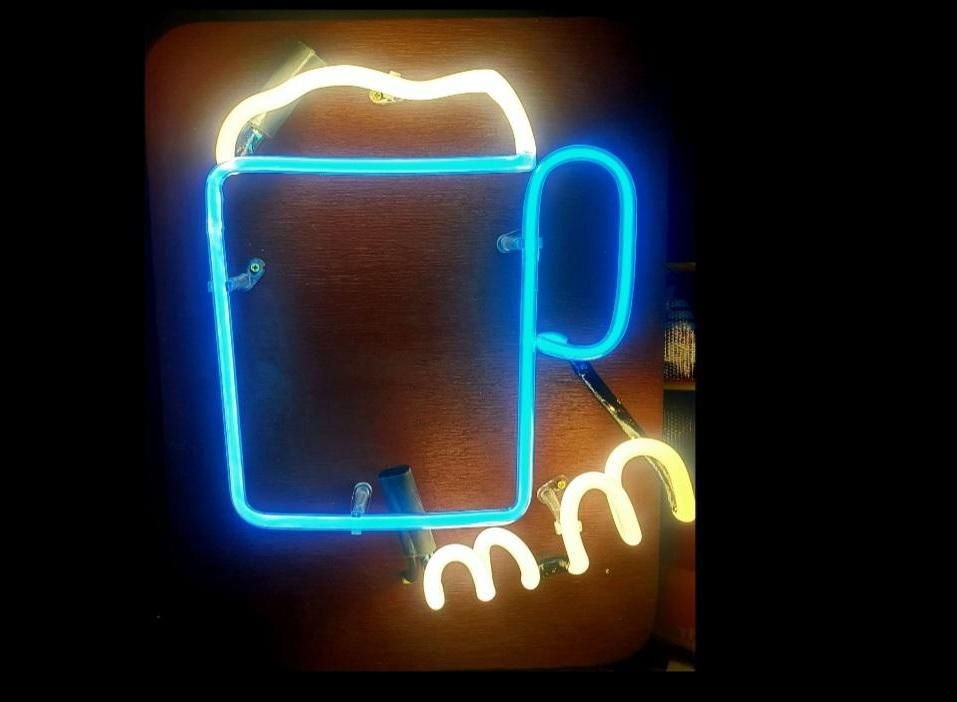 Framing Neon Art
