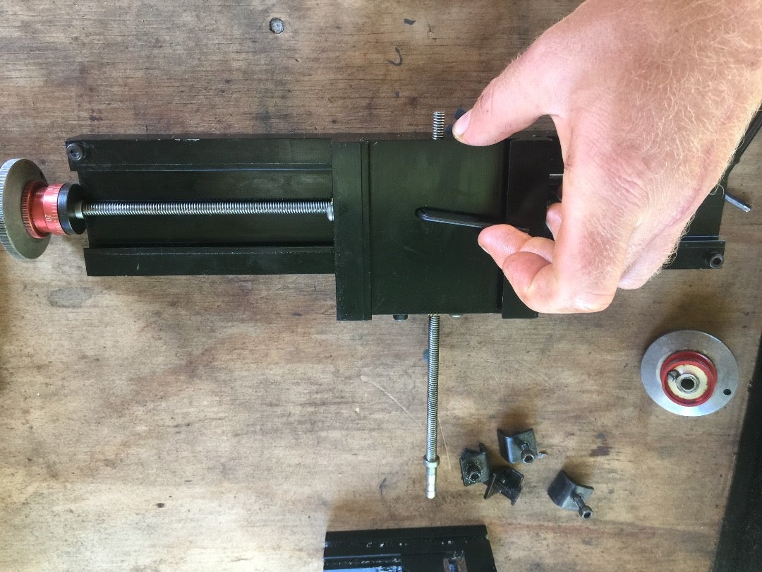 Disassemble the X and Y Axis Carriage