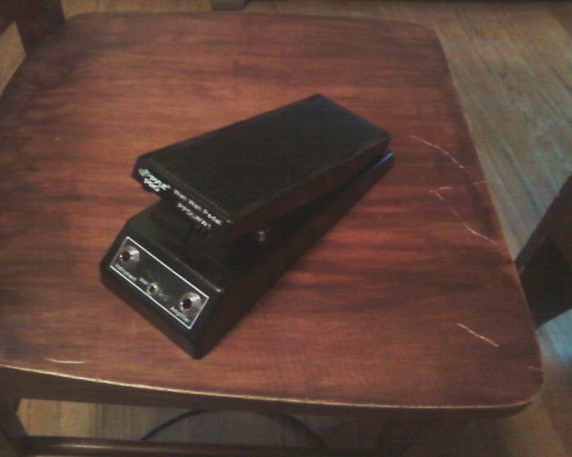 How to Make a Cheap Pyle Pro Wah Not Suck (tone)