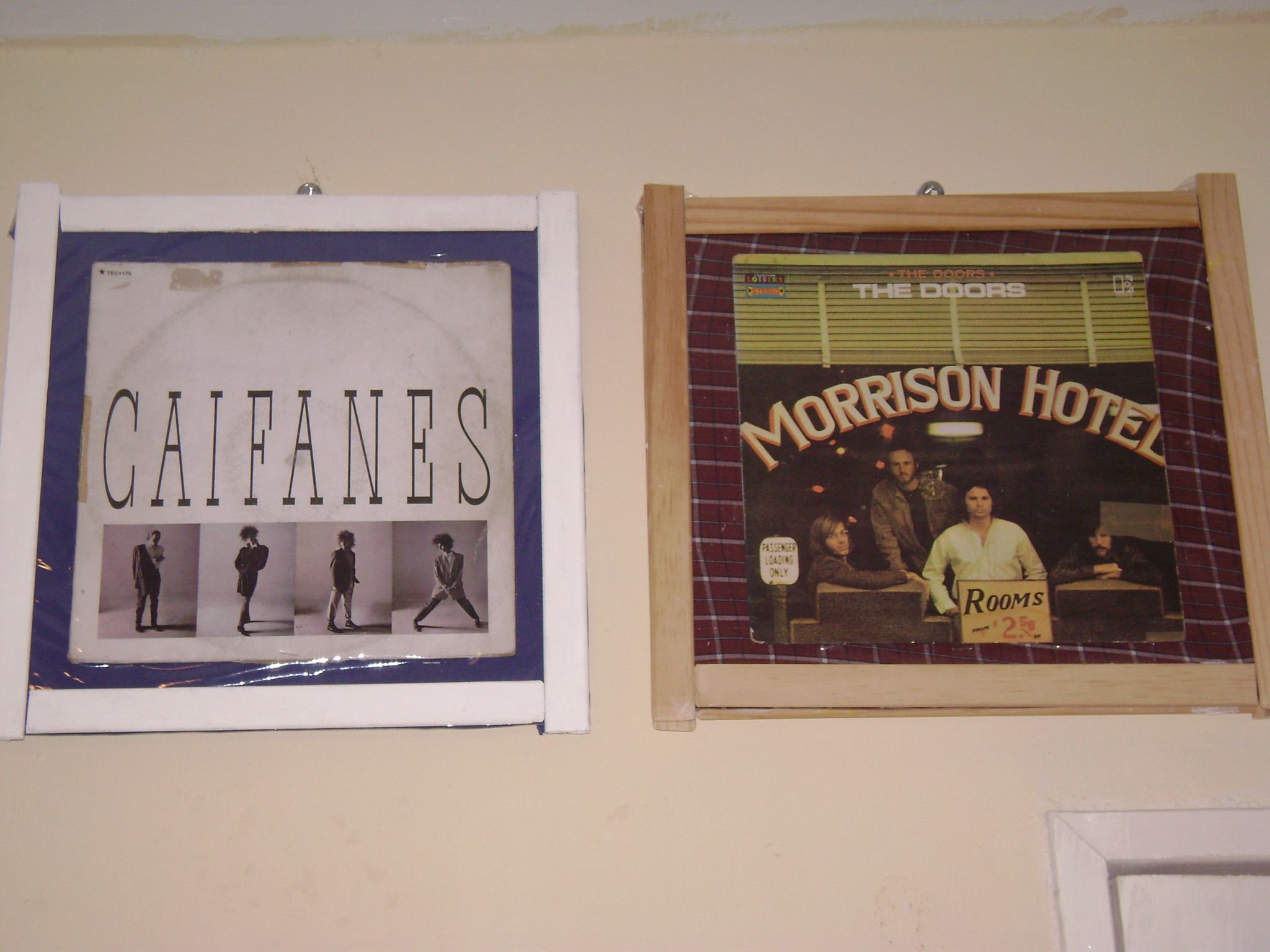 Cheap Handmade Cardboard Wood Frame for a LP