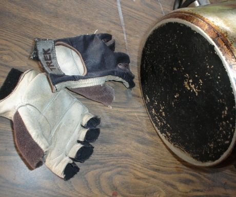 Clean Burned in Oil From Your Pots and Pans With NO Chemicals the Lazy Way