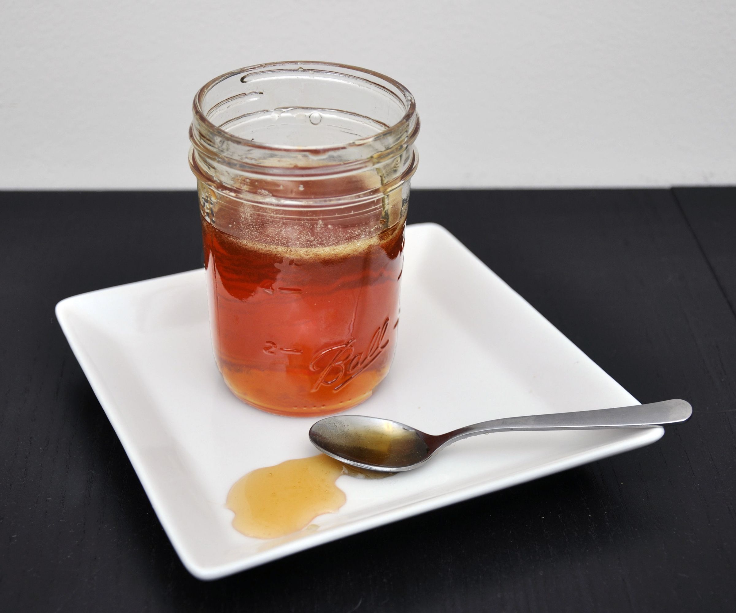 How to Decrystallize Honey