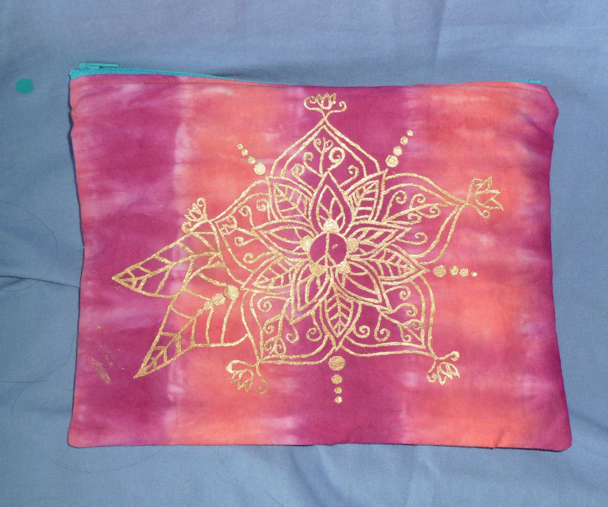 DIY Tie Dyed Pencil Case