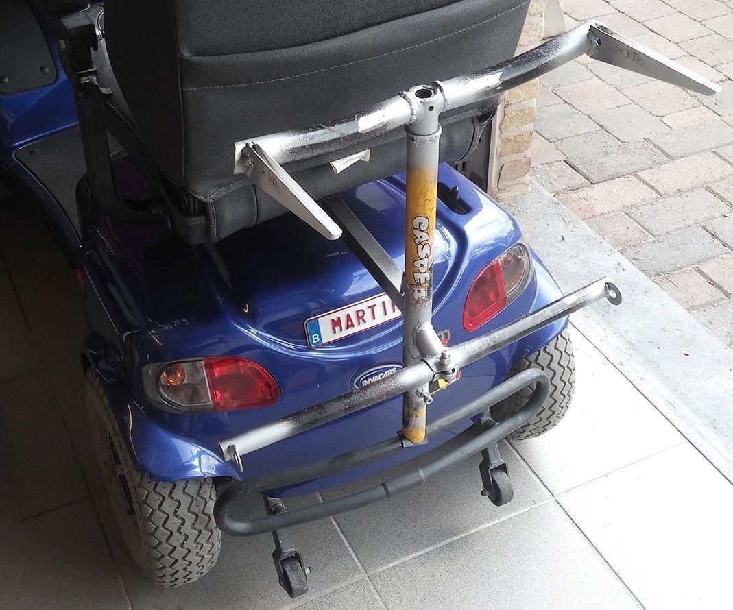 Walker Scooter Aid