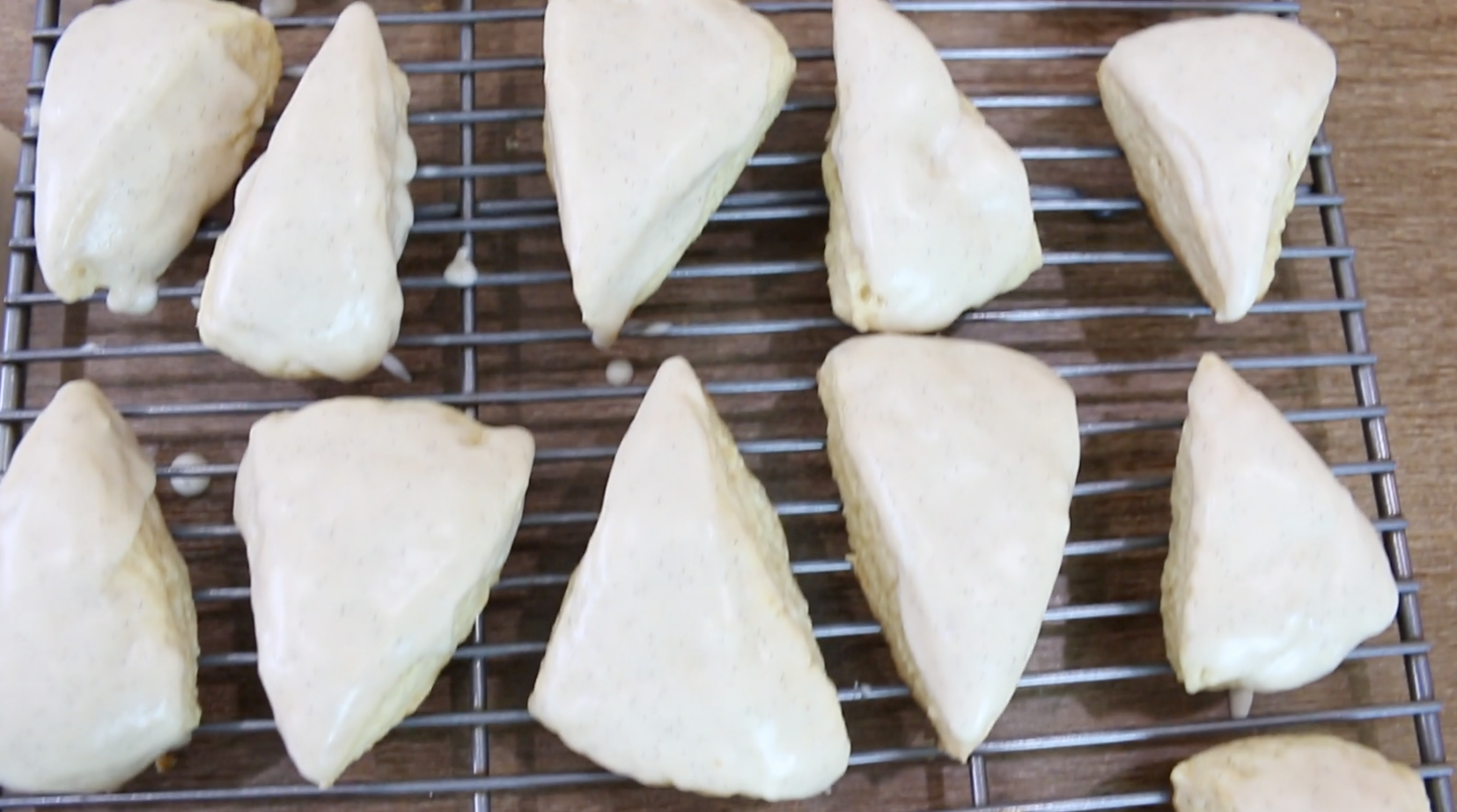 COPYCAT Starbucks Petite Vanilla Bean Scone Recipe 12 Steps (with