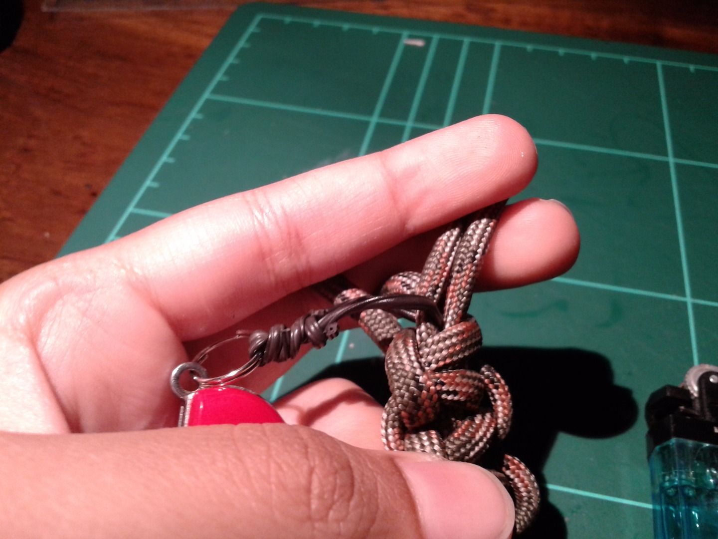 DIY Paracord MultiTool Belt Hanger 5 Steps Instructables