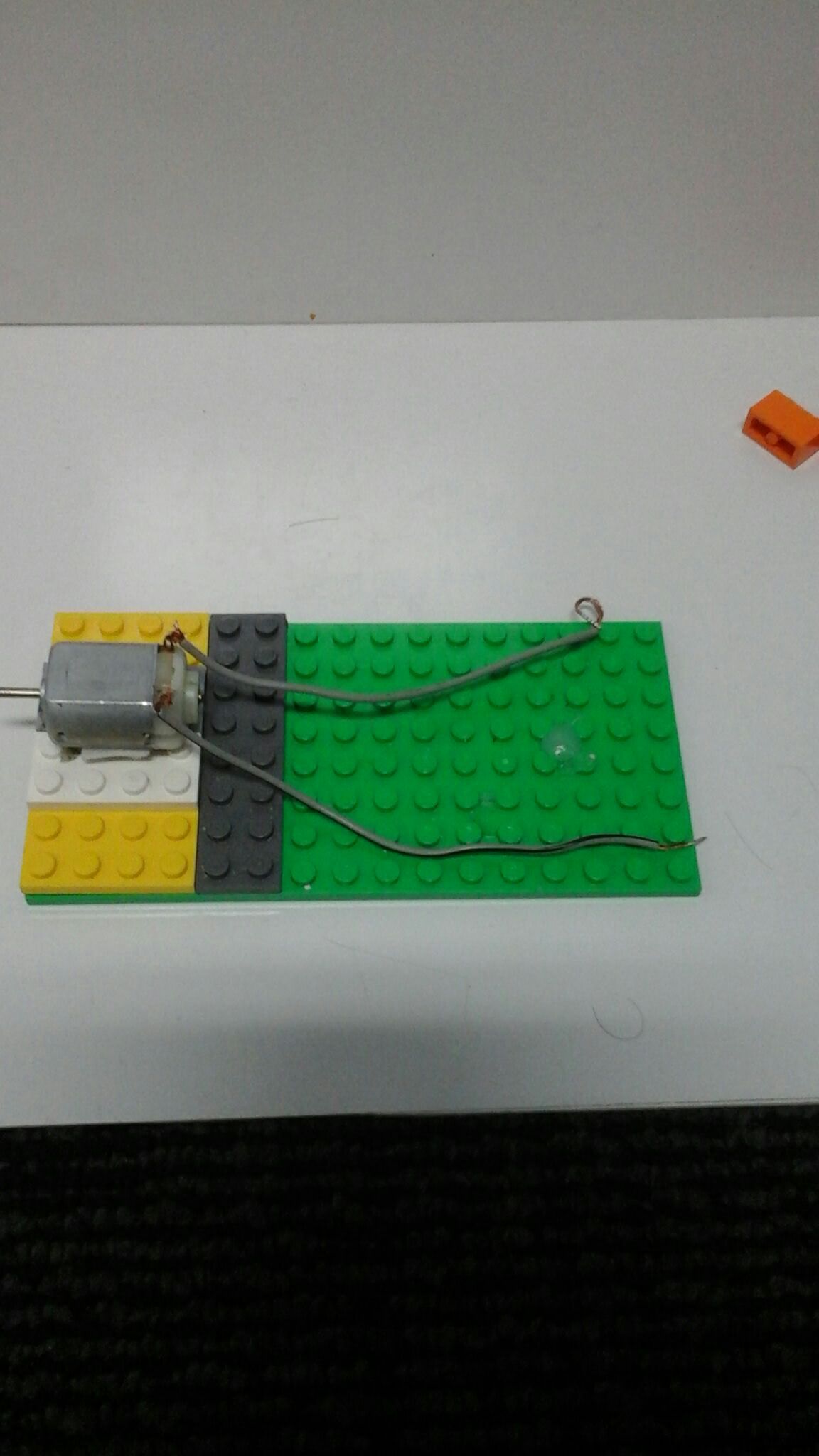 How to Make a Lego Technic Motor : 5 Steps - Instructables