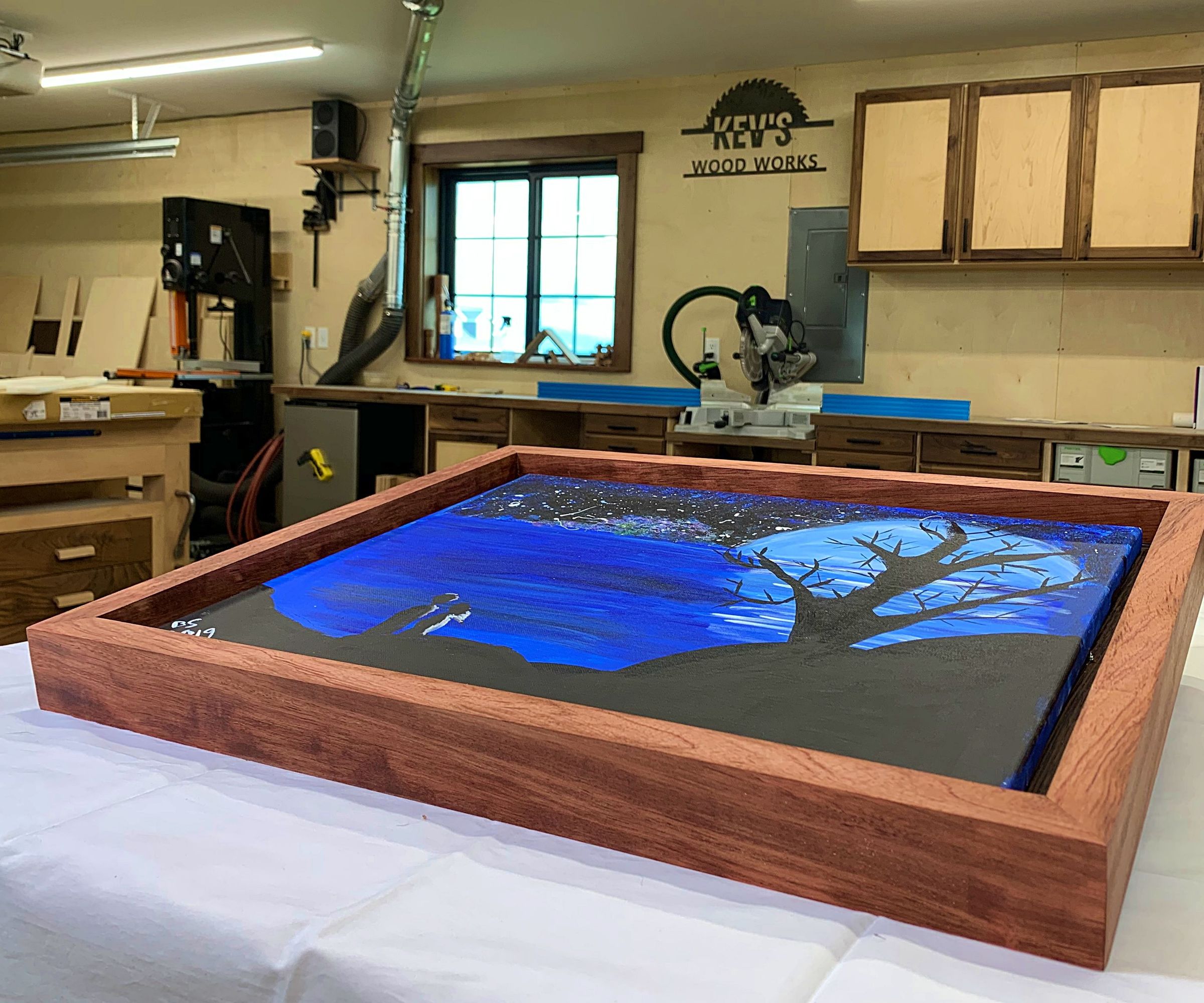 Floating Picture Frames
