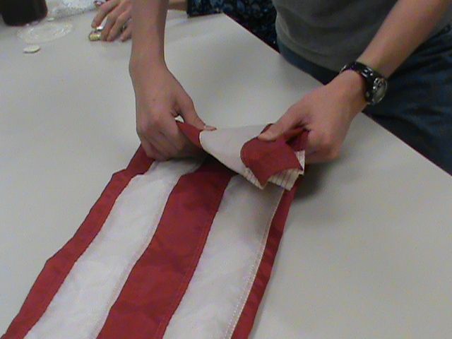 How to Fold a Flag : 9 Steps - Instructables