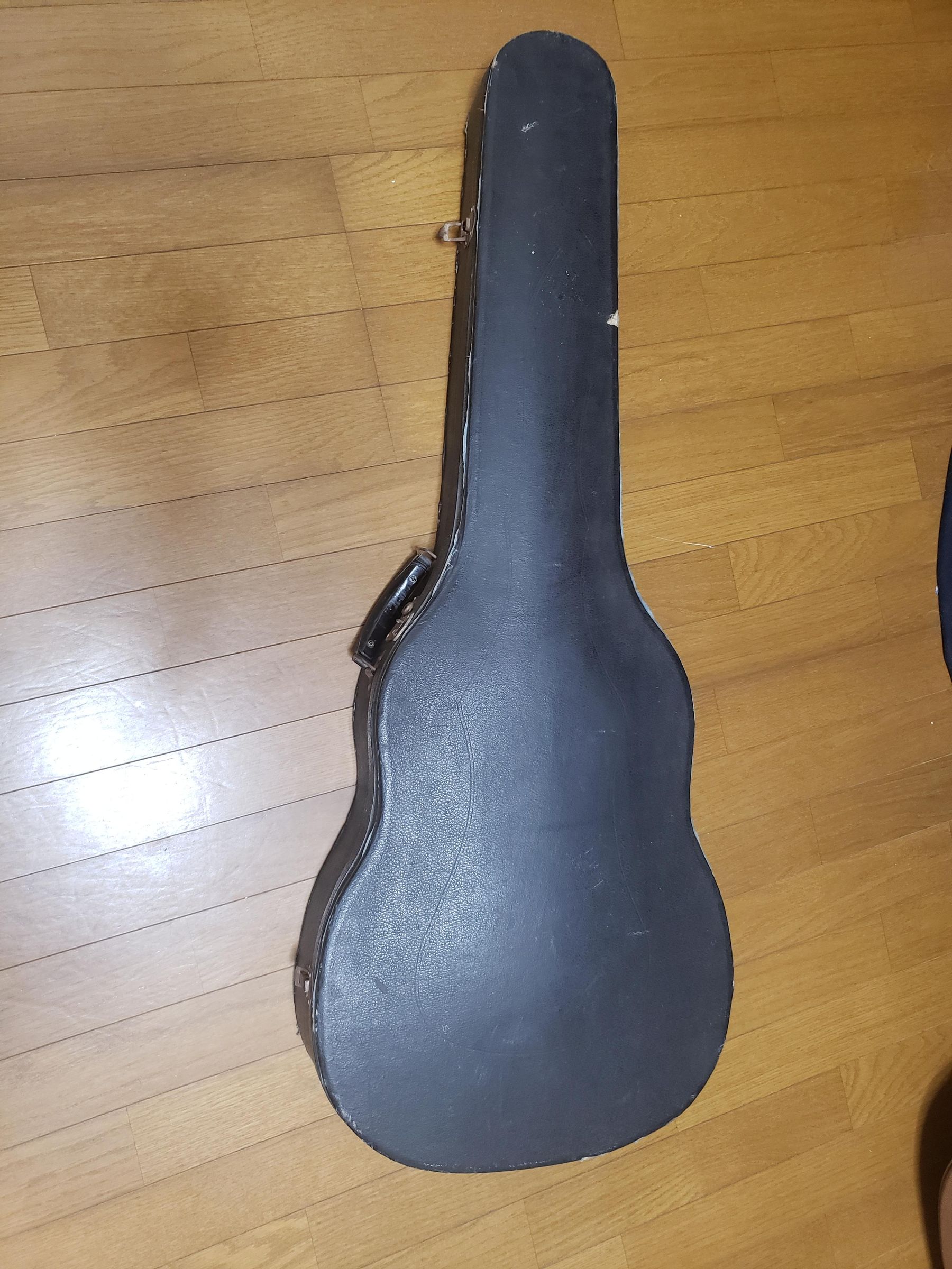 Converting a Classical Guitar Into a "Frankenstein" Terz Guitar (with