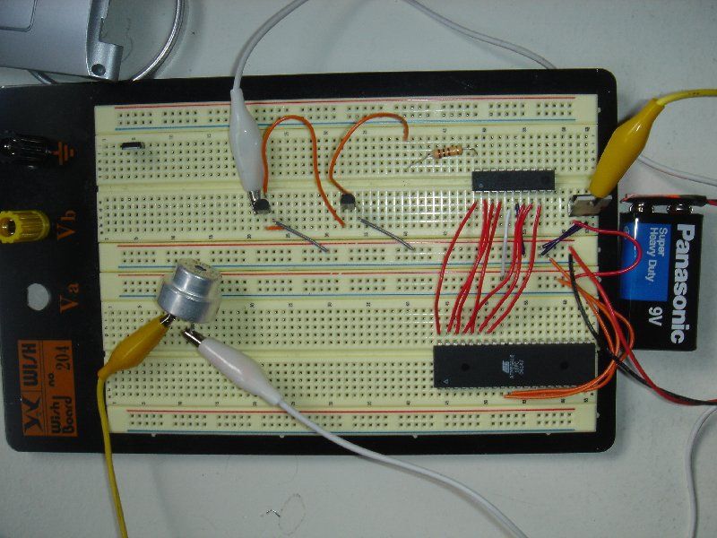 Poor man's AVR music box