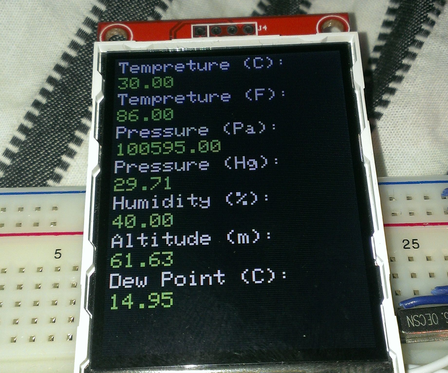 TFT Environment Monitor Using BMP180 & DHT11