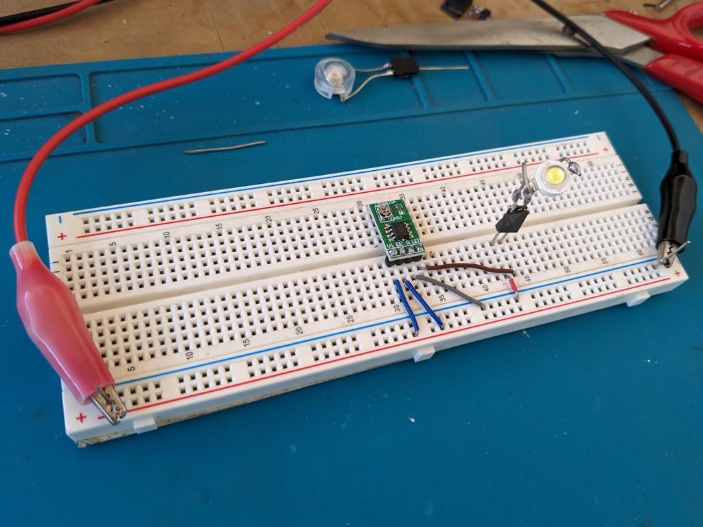 CN5711 Constant Current Source IC Tested Using M2K 53 OFF Cn5711 constant current source ic tested using m2k 53 off